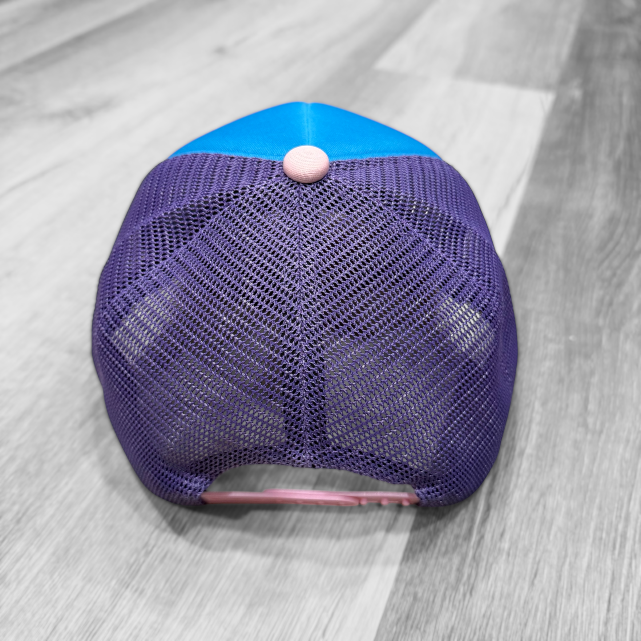 Hot Girls Hit Curbs Hat